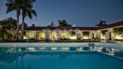 Vente Maison Las-palmas-de-gran-canaria  1077 m2 10 pieces Espagne