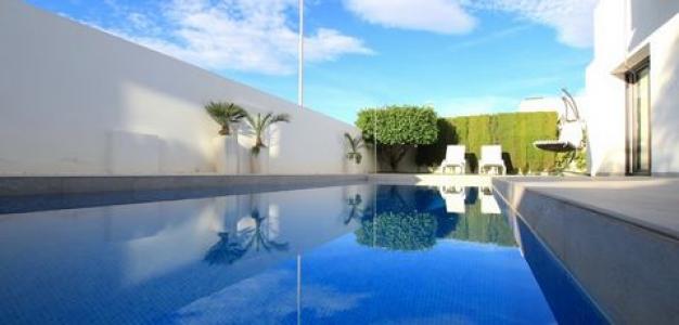 Vente Maison BENIJOFAR 03178