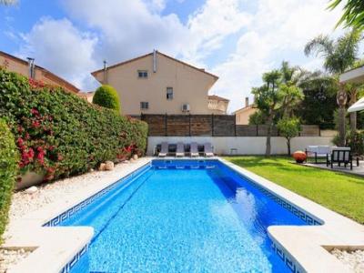 Location vacances Maison CAMBRILS 43850