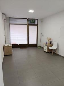 Vente Local commercial GRANADA 18005
