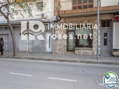 Vente Local commercial LLANCA 17490