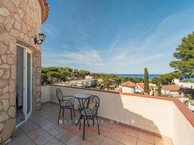 Vente Maison 8 pi�ces PALS 17256