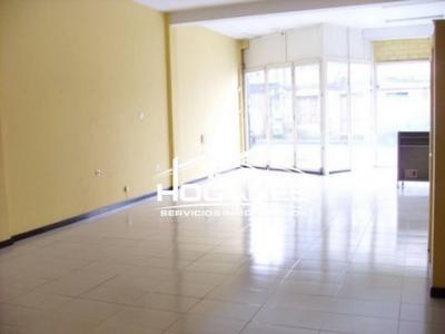 Vente Local commercial TUI 36700
