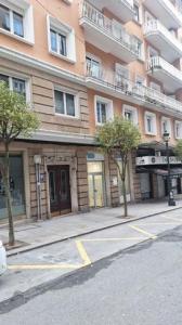 Vente Local commercial VIGO 15113