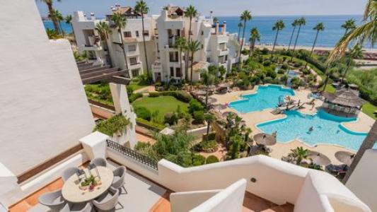 Acheter Appartement 155 m2 Estepona