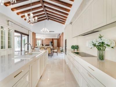 Acheter Maison 1023 m2 Marbella