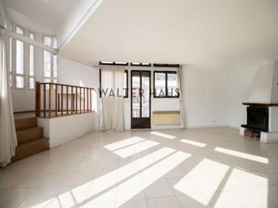 Acheter Appartement 210 m2 Madrid