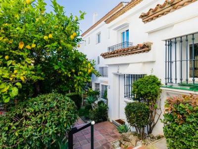 Vente Maison El-paraiso URBANIZACIAN-BALCAN-DE-BENAVISTA MA en Espagne