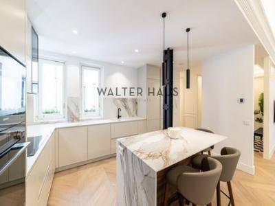 Louer Appartement 182 m2 Madrid
