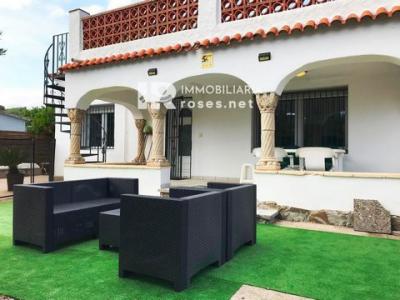 Acheter Maison 131 m2 Roses