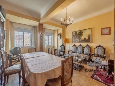 Acheter Appartement 128 m2 Madrid