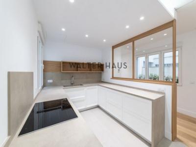 Acheter Appartement 216 m2 Madrid