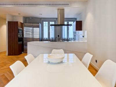 Louer Appartement 104 m2 Barcelona