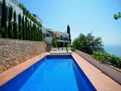 Acheter Maison 428 m2 Begur