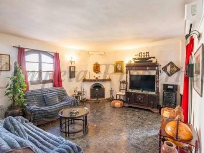 Louer Maison 90 m2 Nerja