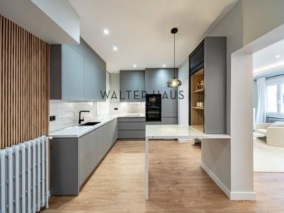 Acheter Appartement 100 m2 Madrid