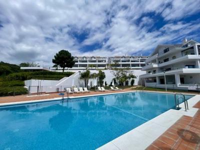 Acheter Appartement 94 m2 Estepona