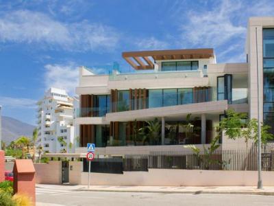 Acheter Appartement 154 m2 Estepona