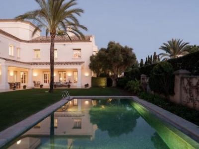 Acheter Maison 1045 m2 Marbella