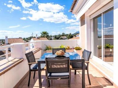 Acheter Appartement 110 m2 Estepona