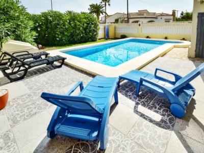 Louer pour les vacances Maison 900 m2 Denia