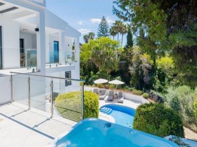 Louer pour les vacances Maison 1375 m2 Marbella