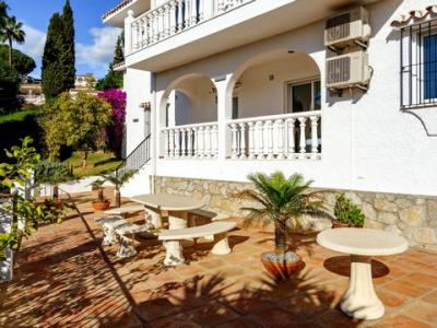 Acheter Appartement 190 m2 Estepona