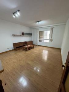 Vente Appartement Capital-municipal  GC