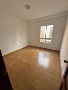 Acheter Appartement 96 m2 Capital-municipal