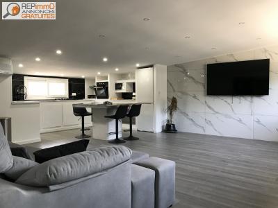 Acheter Local commercial 190 m2 Roses