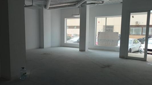 Louer Local commercial 275 m2 Bajia-de-la-plata