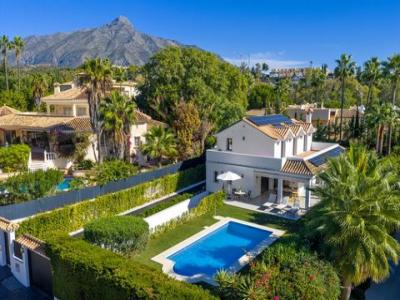 Acheter Maison 418 m2 Marbella