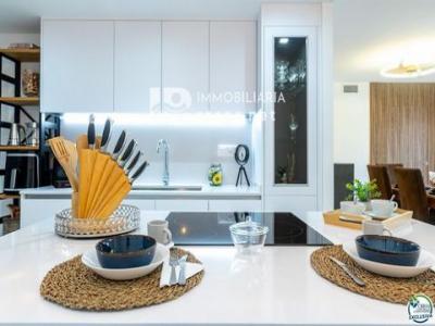 Acheter Appartement 98 m2 Roses