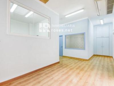 Acheter Local commercial 164 m2 Roses