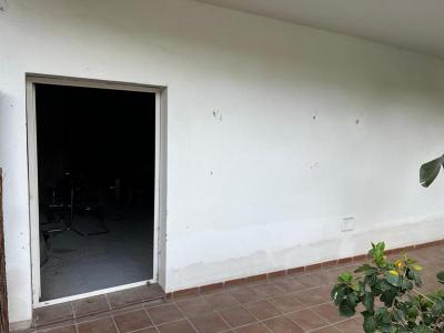 Location Local commercial Estepona  MA en Espagne