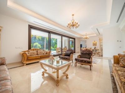 Acheter Maison 1050 m2 Estepona