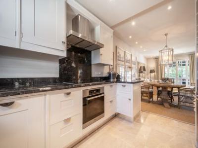 Acheter Appartement 141 m2 Marbella