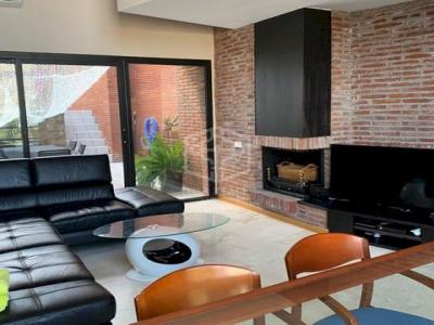 Louer Maison 332 m2 Castelldefels