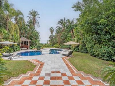 Acheter Maison 640 m2 Nueva-andalucia