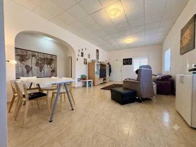 Acheter Maison 3400 m2 Dolores