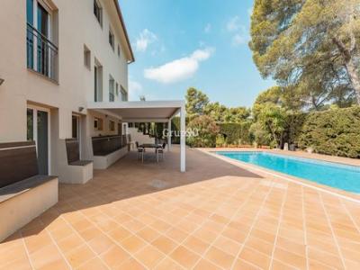 Acheter Maison 358 m2 Palleja