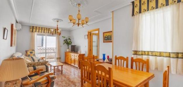 Acheter Appartement 77 m2 Torrevieja